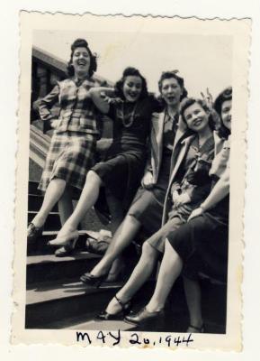 Rose Hohenstein with Friends-1