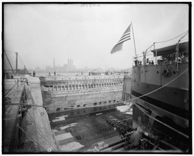 Brooklyn Navy Yard, Dry Dock 4 Gate