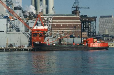 USNS Mount Baker (T-AE-34) and M/T Jet Trader at Coastal Dry Dock & Repair
