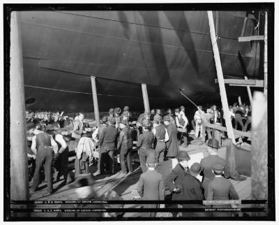USS Maine, Wedging Up Before Launching