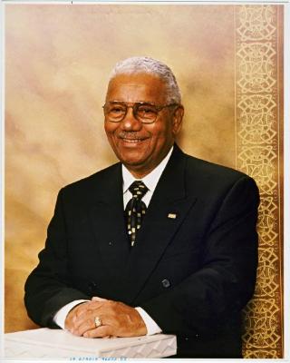 Portrait of Hospital Corpsman 1st Class Robert S. Hammond